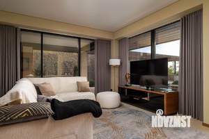 Дом 280м², 2-этажный, участок 8 сот.  