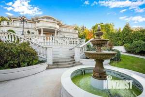 Дом 450м², 2-этажный, участок 20 сот.  