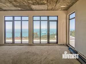 Коттедж 248м², 2-этажный, участок 5 сот.  