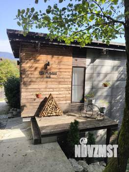 Коттедж 250м², 3-этажный, участок 5 сот.  
