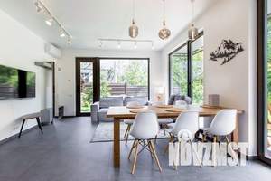 Дом 90м², 2-этажный, участок 6 сот.  