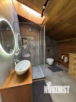 Дом 260м², 3-этажный, участок 3 сот.  