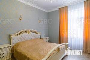 Дом 220м², 2-этажный, участок 15 сот.  