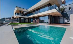 Дом 400м², 3-этажный, участок 7 сот.  