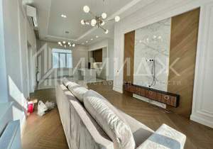 Дом 550м², 2-этажный, участок 8 сот.  