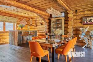 Дом 220м², 2-этажный, участок 10 сот.  
