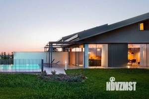 Дом 200м², 2-этажный, участок 12 сот.  