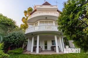 Дом 484м², 4-этажный, участок 1500 сот.  