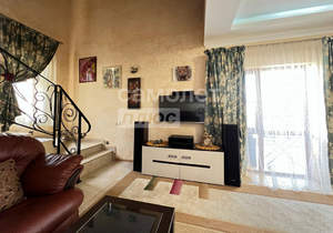 Дом 245м², 3-этажный, участок 5 сот.  