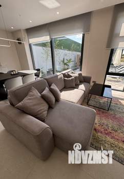 Коттедж 268м&sup2;, 2-этажный, участок 8 сот.  