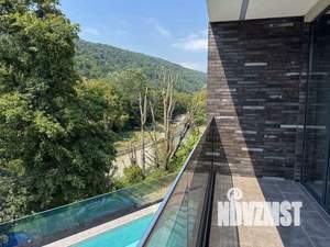 Дом 235м², 2-этажный, участок 4 сот.  