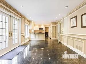 Дом 310м², 2-этажный, участок 9 сот.  