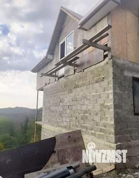 Дом 218м², 3-этажный, участок 6 сот.  