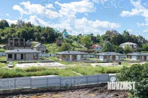 Дом 230м&sup2;, 2-этажный, участок 3 сот.  