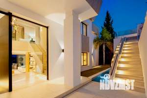 Коттедж 189м², 2-этажный, участок 8 сот.  