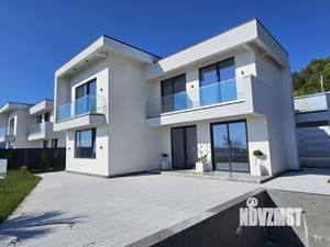 Дом 270м², 2-этажный, участок 7 сот.  