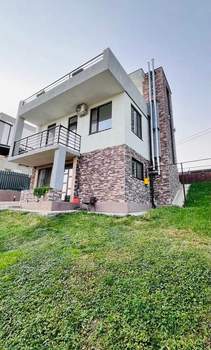 Дом 245м², 2-этажный, участок 4 сот.  