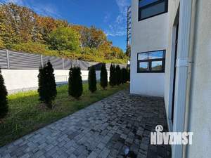 Коттедж 215м², 2-этажный, участок 4 сот.  