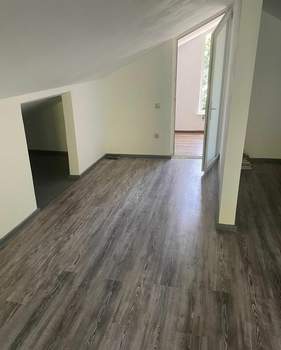 Дом 160м², 2-этажный, участок 6 сот.  