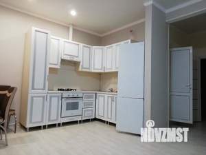 Коттедж 230м², 2-этажный, участок 5 сот.  