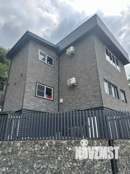 Дом 100м&sup2;, 2-этажный, участок 3 сот.  