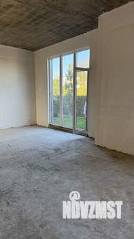 Дом 130м², 2-этажный, участок 6 сот.  