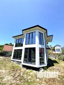 Коттедж 220м², 2-этажный, участок 5 сот.  