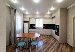 Дом 185м², 2-этажный, участок 9 сот.  