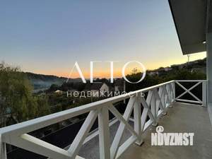 Коттедж 250м², 2-этажный, участок 5 сот.  