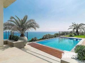 Дом 164м², 2-этажный, участок 5 сот.  