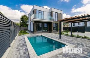 Дом 209м², 2-этажный, участок 5 сот.  