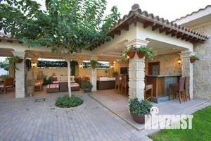 Дом 350м², 2-этажный, участок 9 сот.  