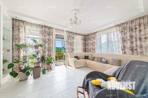 Дом 210м², 2-этажный, участок 6 сот.  