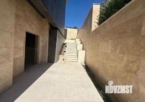 Коттедж 1200м², 2-этажный, участок 22 сот.  