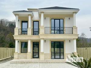 Дом 160м&sup2;, 2-этажный, участок 4 сот.  