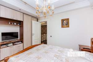 Дом 470м², 2-этажный, участок 23 сот.  