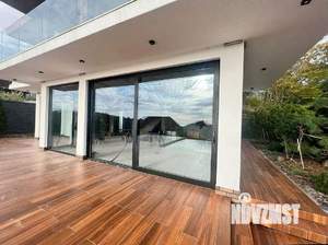 Дом 300м², 2-этажный, участок 10 сот.  