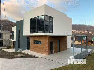 Дом 246м², 2-этажный, участок 6 сот.  