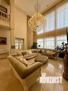 Дом 650м², 3-этажный, участок 16 сот.  