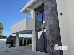 Дом 270м², 2-этажный, участок 7 сот.  