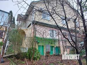 Дом 251м², 2-этажный, участок 12 сот.  