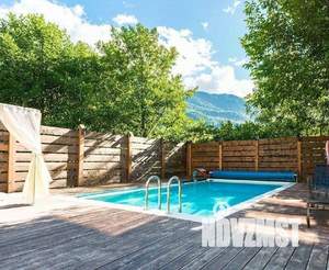 Коттедж 240м², 2-этажный, участок 3 сот.  