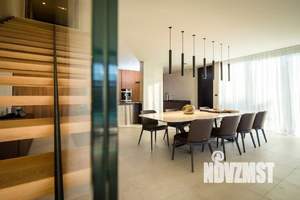 Дом 240м², 2-этажный, участок 7 сот.  