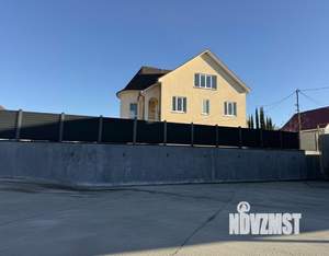 Дом 321м&sup2;, 3-этажный, участок 5 сот.  