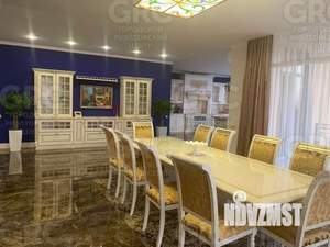 Дом 1200м², 4-этажный, участок 20 сот.  