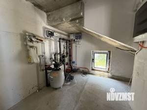 Дом 240м², 2-этажный, участок 6 сот.  