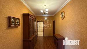 Дом 230м², 3-этажный, участок 6 сот.  