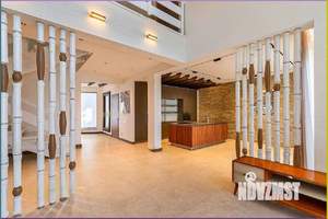 Дом 200м&sup2;, 2-этажный, участок 8 сот.  