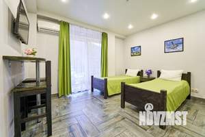 Дом 350м², 2-этажный, участок 6 сот.  