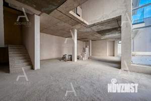 Дом 960м², 3-этажный, участок 12 сот.  